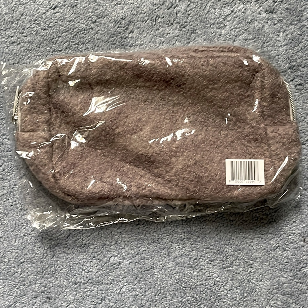 Alastin travel bag